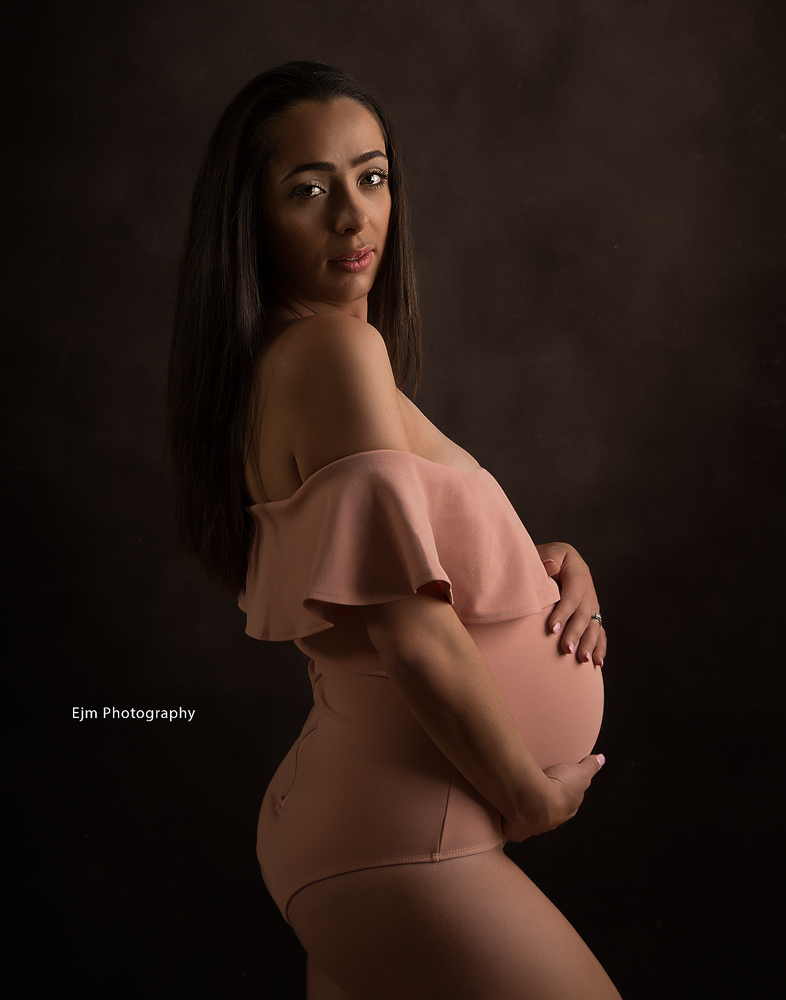 Pregnancy photo by Melbourne photographer